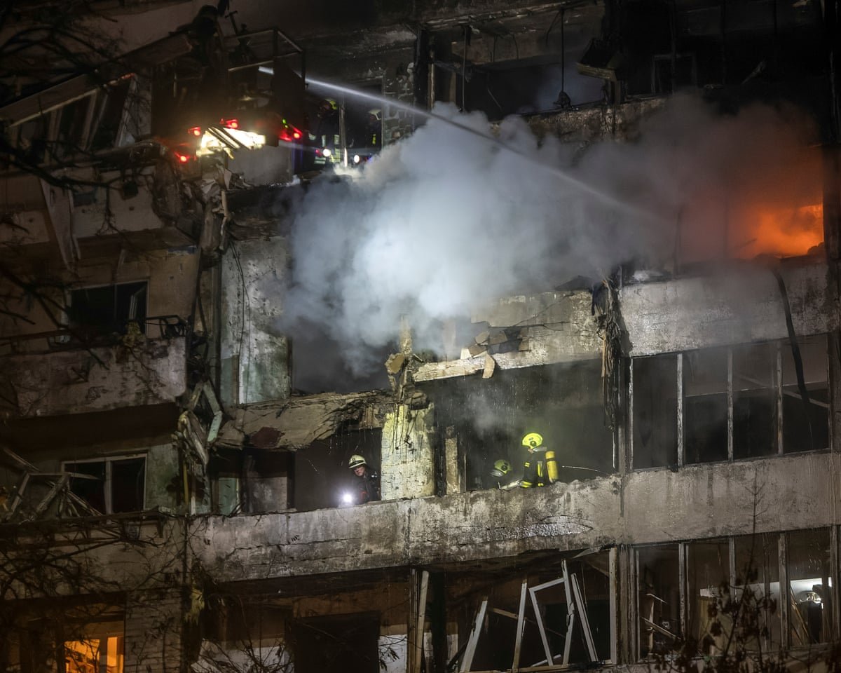 russia launches deadly strikes on kyiv as new us brokered peace talks begin 69257f0151520