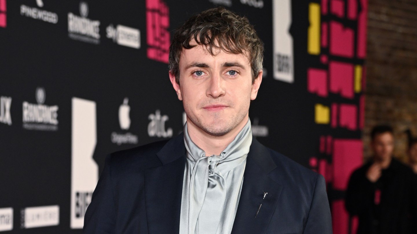 paul mescal reveals his favorite cinematic experience of the year and tells director call me 692daf55f04dd