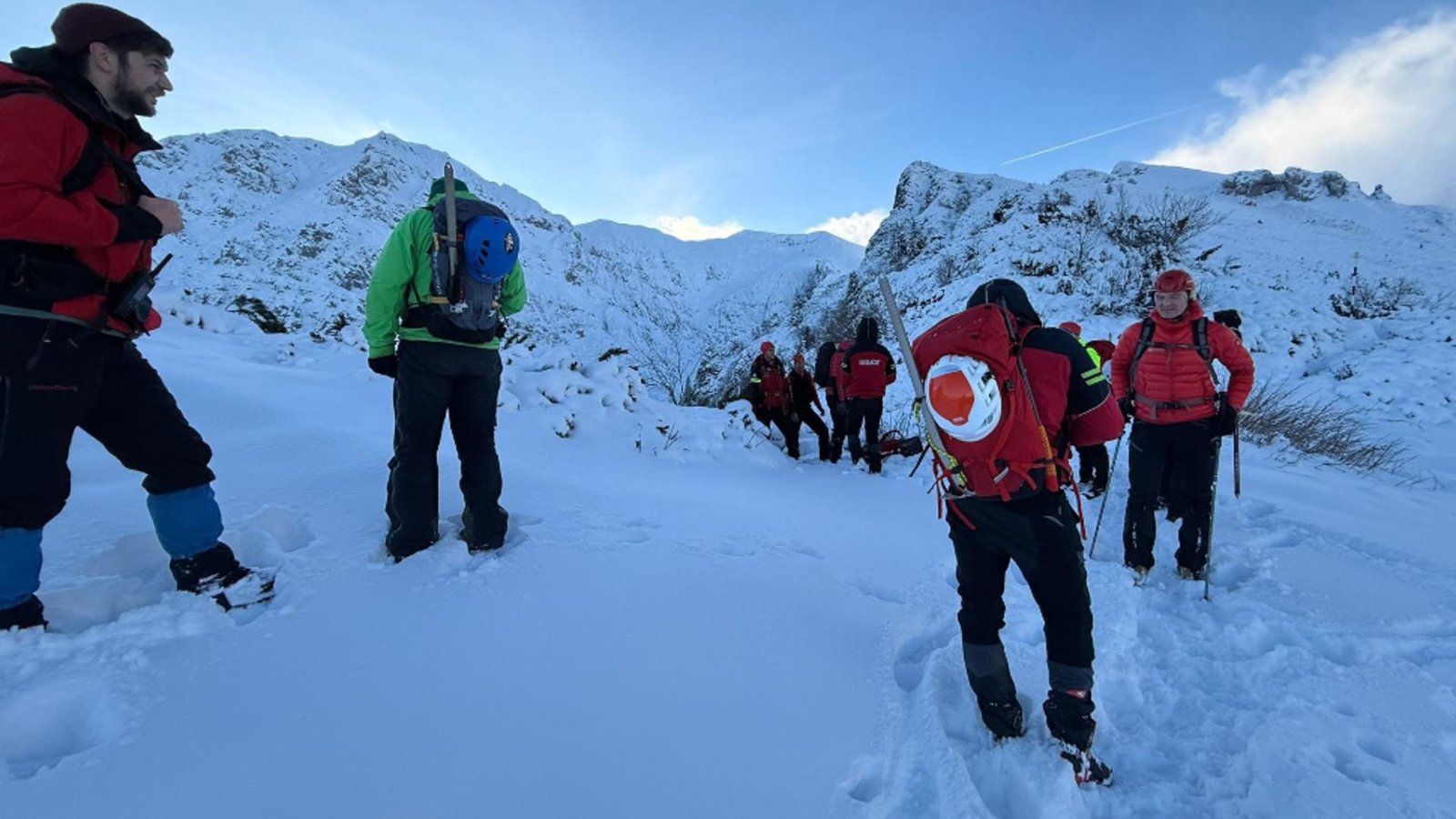 turist disparut in muntii bucegi salvamontistii continua cautarile echipele intervin in conditii dificile 69314b644cec5